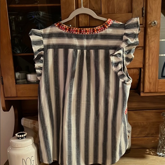 Striped Ruffle Sleeve Top - Picture 2 of 3